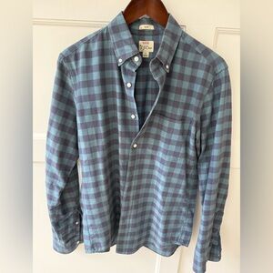 J Crew Men’s Checkered Shirt size small